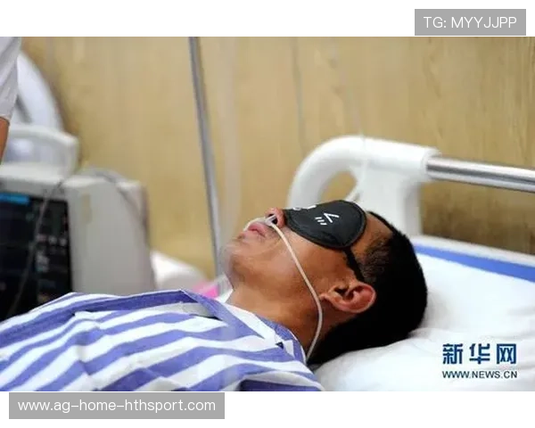 水上项目惊现翻船事故,运动员奇迹脱险 水上项目惊现翻船事故,运动员奇迹脱险